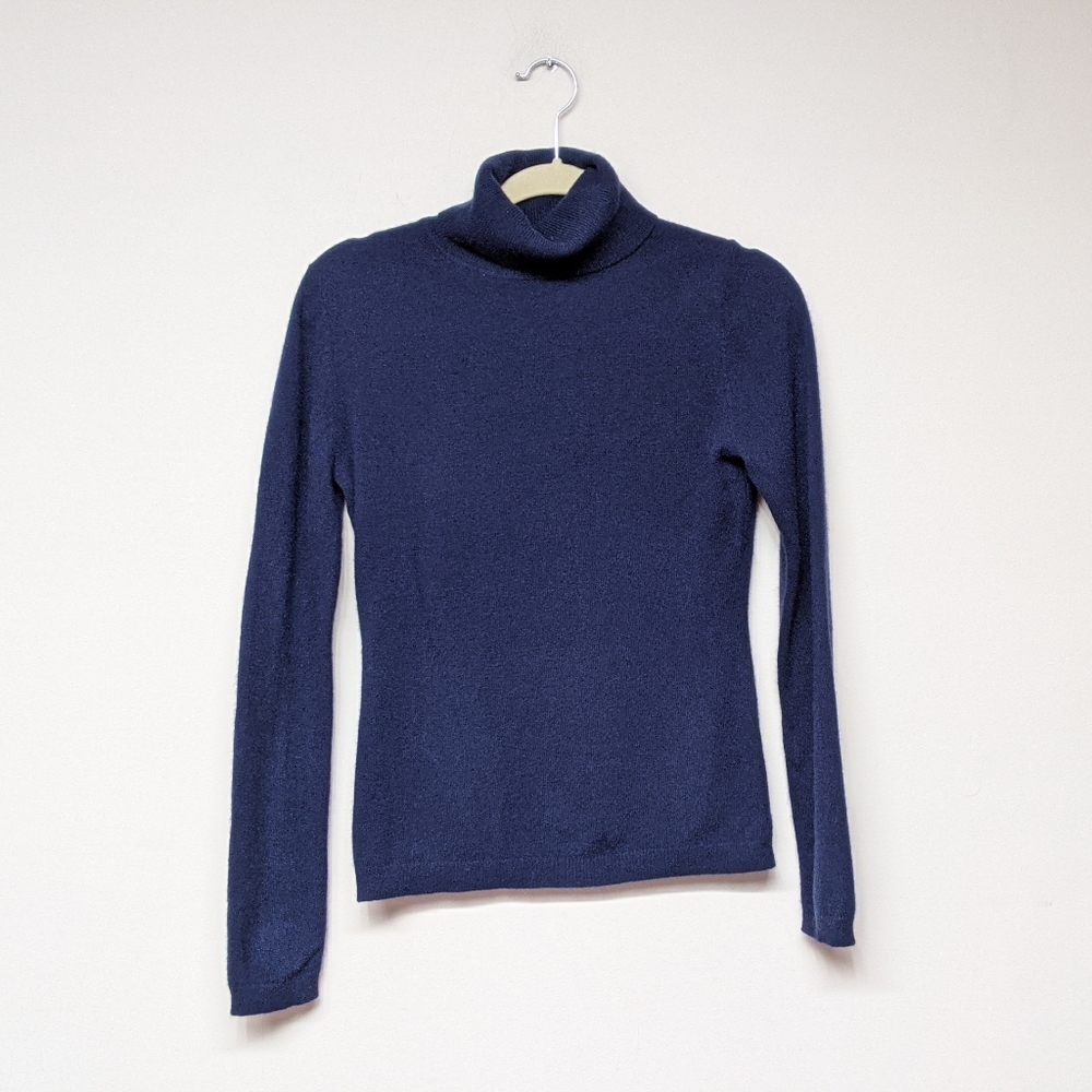 Garnet Hill 100% Cashmere Navy Turtleneck - Picture 1 of 6